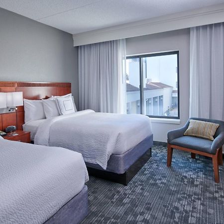 Courtyard By Marriott Indianapolis Castleton Hotel Kültér fotó