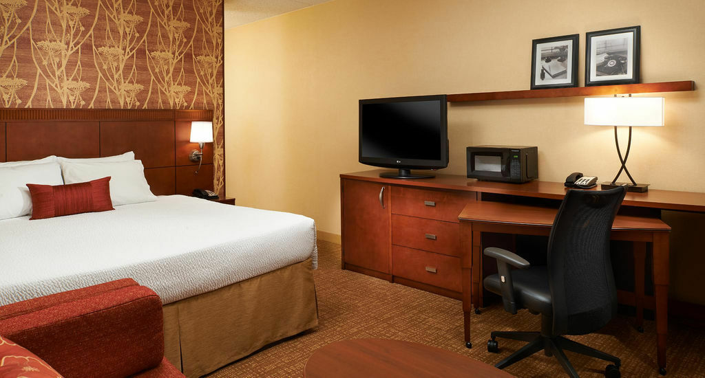 Courtyard By Marriott Indianapolis Castleton Hotel Kültér fotó